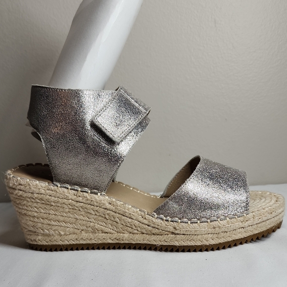 Eileen Fisher Silver Espadrille Wedges with Metallic Finish - Picture 1 of 10